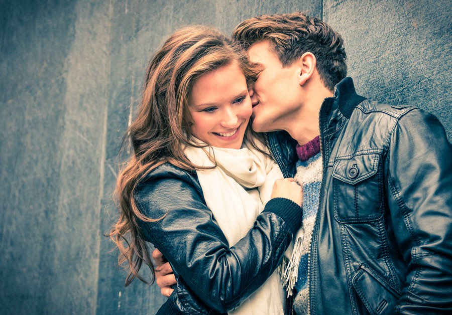 Extraordinary Love: Dating Tips for Women